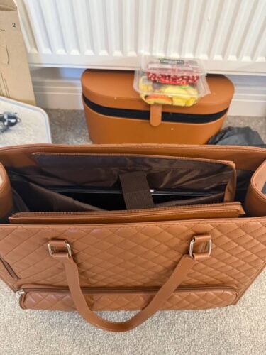 Click to view full screen EvaPack Luxe Lunch Tote photo review